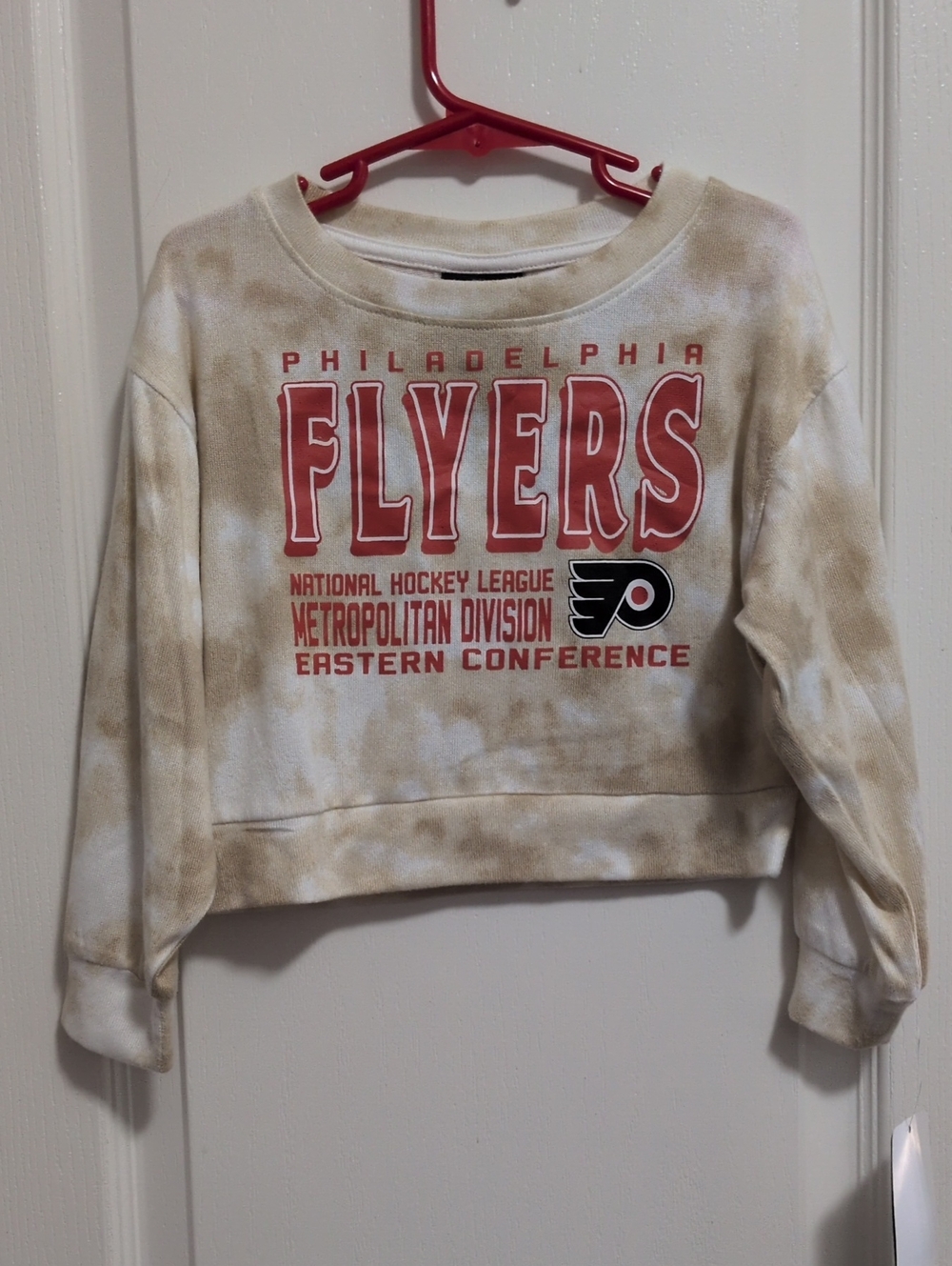 Super Soft Philadelphia Flyers Light Tan And Cream Sweater